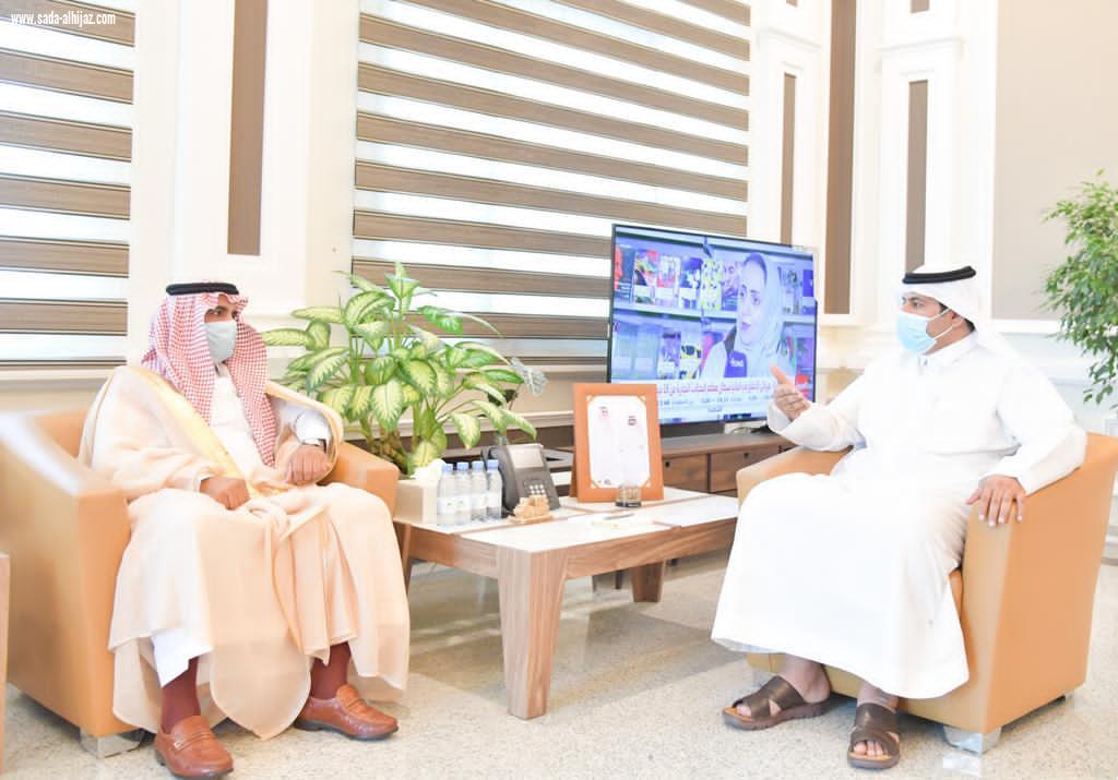 وكيل إمارة جازان يلتقي مدير فرع معهد الإدارة العامة بعسير