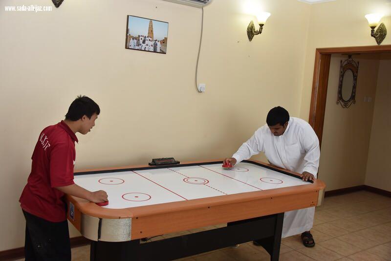 مدرسة الإمام عاصم في ضيافة نادي الجوف