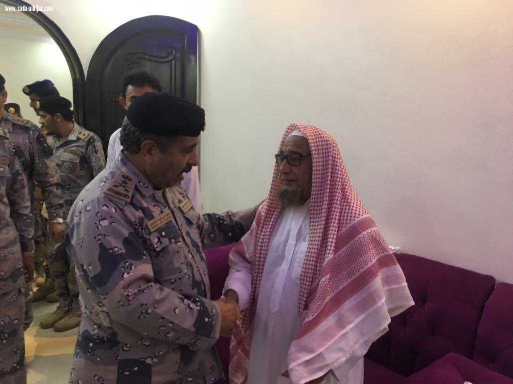 مدير عام حرس الحدود ينقل تعازي القيادة في شهيد الواجب الحكمي 