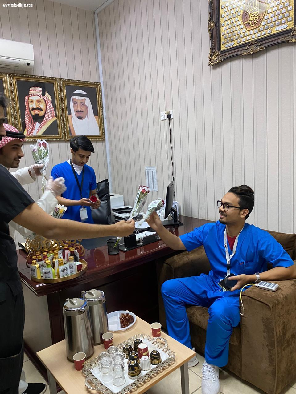 أطلق مبادرة نقدر جهودكم  بصمة التطوعي يكرم رجال الصحة بتربة