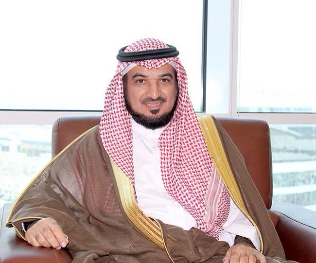 ضيوف الملك للعمرة(12) يؤدون صلاة الجمعة بالحرم النبوي الشريف