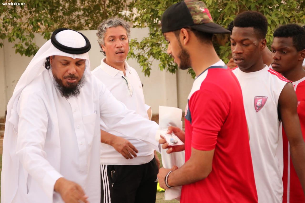 الوحدة يطلق حملة بحسن استقبال الحجاج 