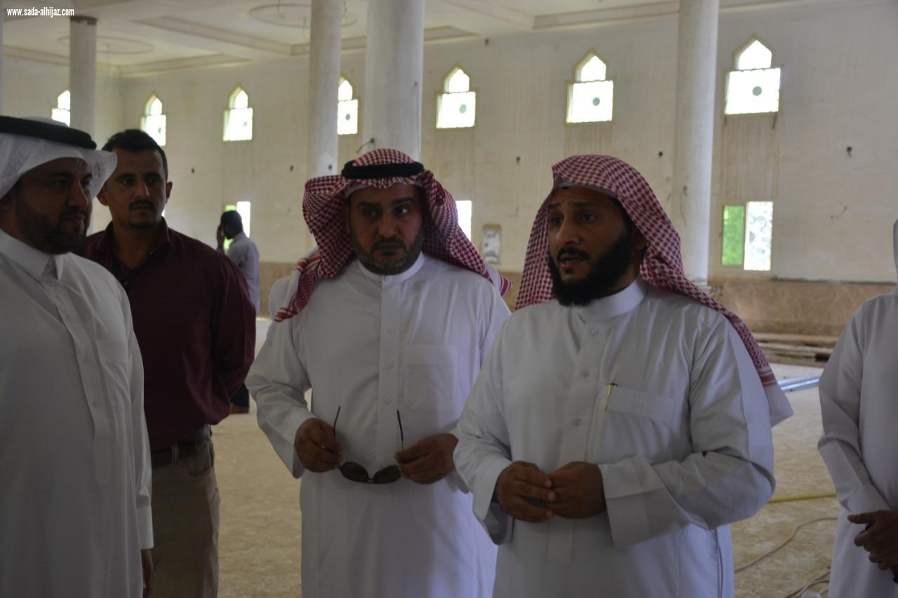 المدخلي يتفقد جامع الأمير سلطان بضمد