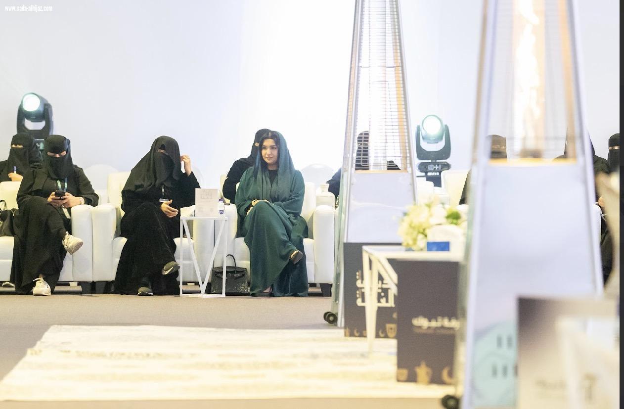 فرع وزارة الموارد البشرية بتبوك يؤكد حرصه على تمكين الكوادر الوطنية وتعزيز الاستقرار الوظيفي  