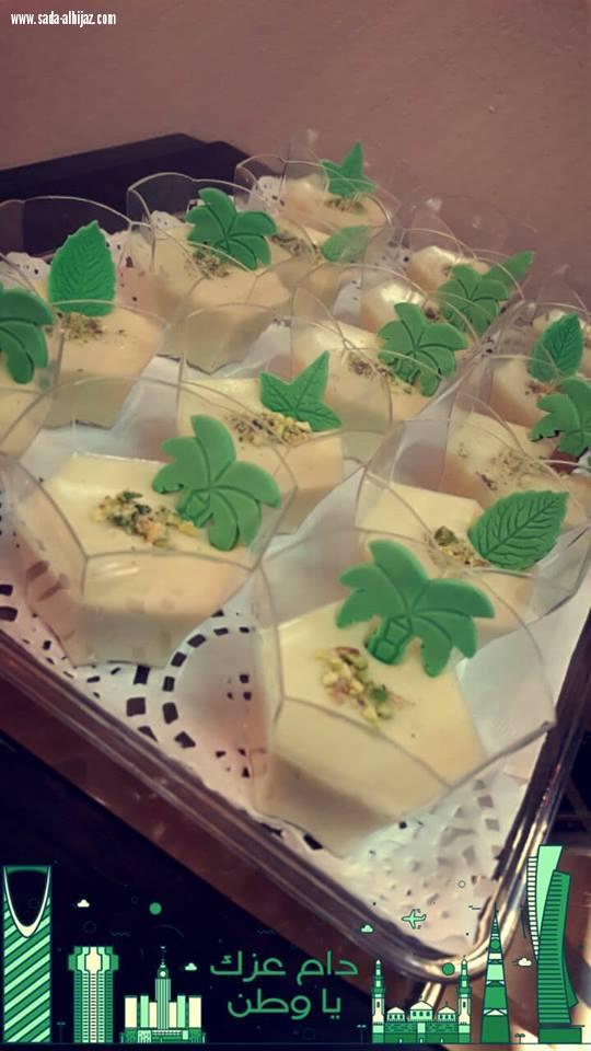 شبكة نادي الصحافة تكرم الفائزة الثالثة في بازار الدانه  سناء شبانة (ماما سناء) عن الحلويات اللبنية والهريسة ذات الطعم الذي لا يقاوم