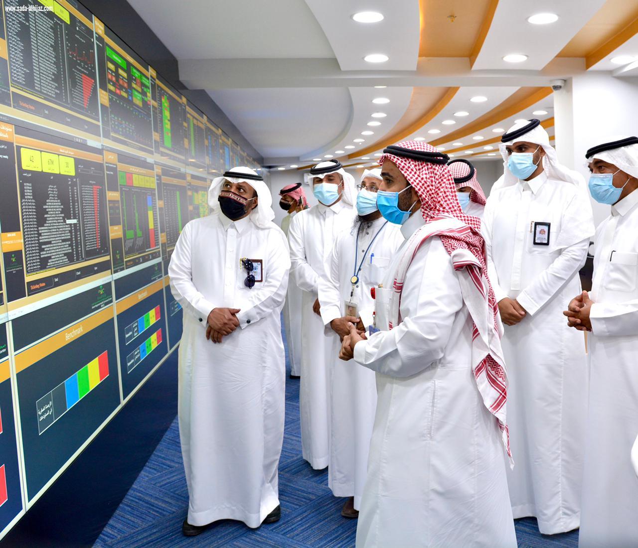محافظ فيفاء يطلع على امكانات المركز الإقليمي للقيادة والتحكم بصحة جازان