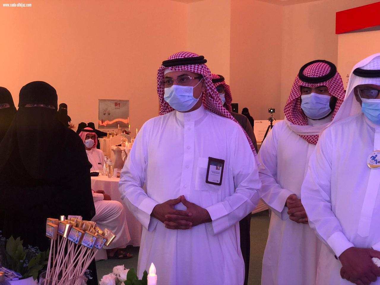 مركز التأهيل الشامل بجازان يحتفل باليوم العالمي للأشخاص ذوي الإعاقة 