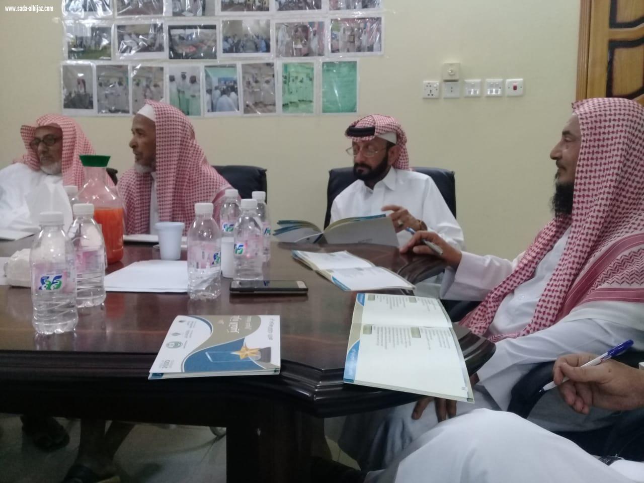 د /الناشب يترأس لجنة جائزة التميز في دورتها الرابعة بمحافظة الطوال