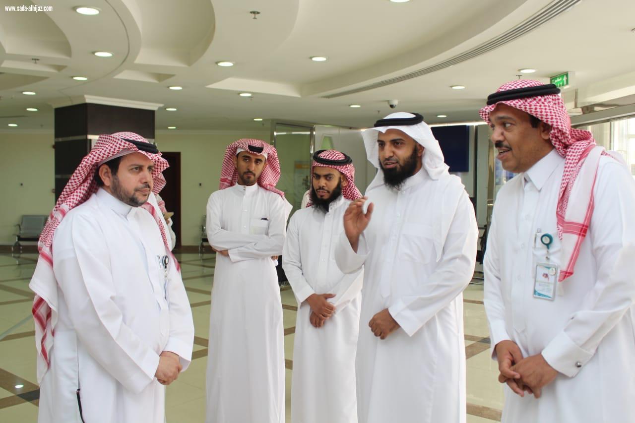 صحة الرياض تنفذ برنامج العمرة رمضانية  لمنسوبيها