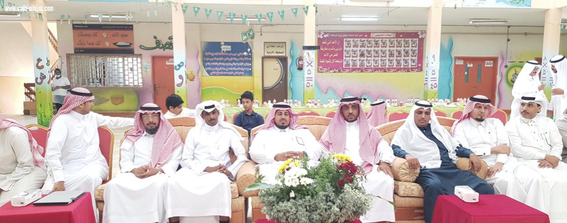 أنشئت بجهود ذاتية لتقديم الخدمات الصحية والتثقيفية والتوعوية للطلاب مدير مكتب تعليم صامطة يدشن العيادة المدرسية بابتدائية الدريعية