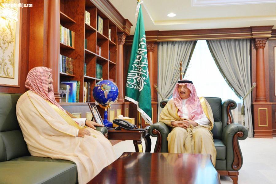 أمير منطقة جازان يستقبل رئيس فرع النيابة العامة المعين بالمنطقة