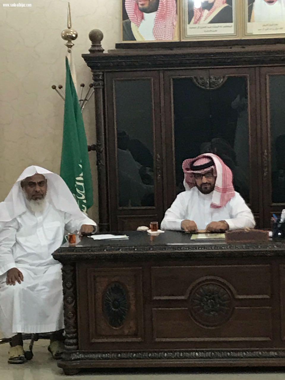 لجنة  إصلاح ذات البين بالظبية والجمعةتعقد اجتماعها  الدوري