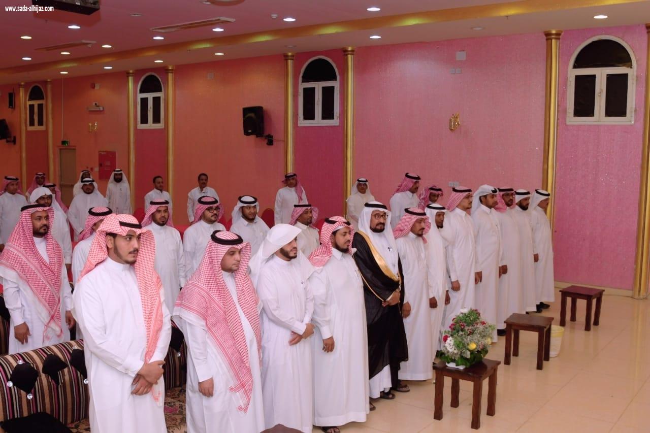 بالصور مدير مكتب تعليم صامطة يرعى حفل تكريم المشرفين التربويين والمرشدين الطلابيين المتقاعدين