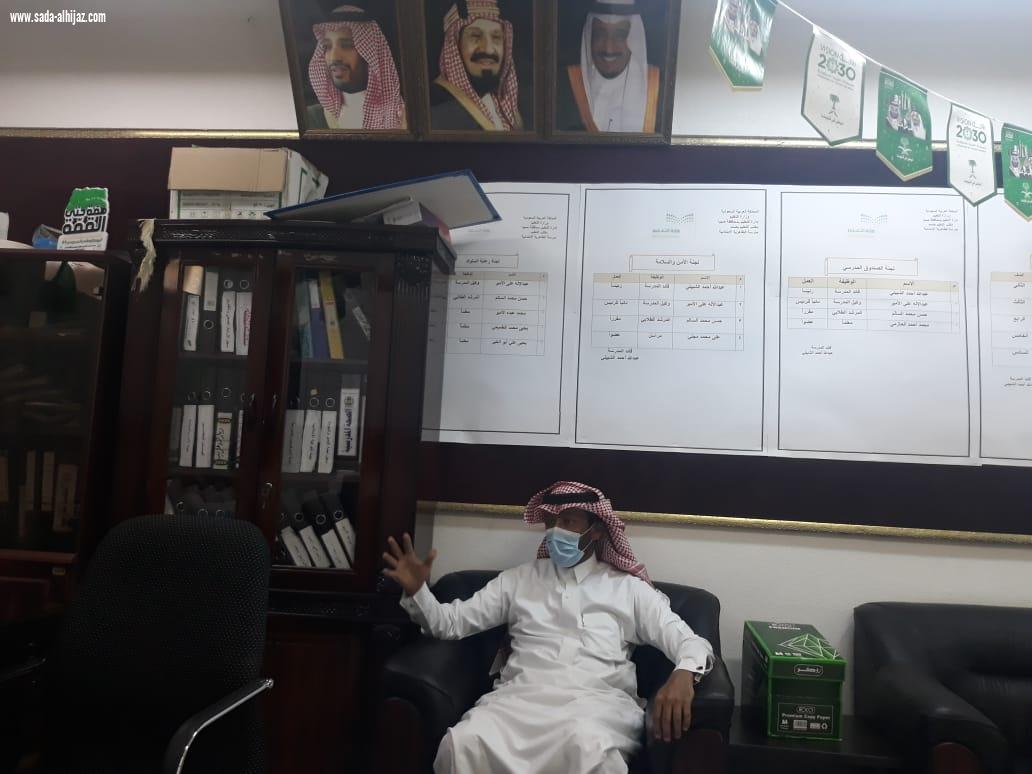 الجباري يزور مدرسة الطاهرية الابتدائية