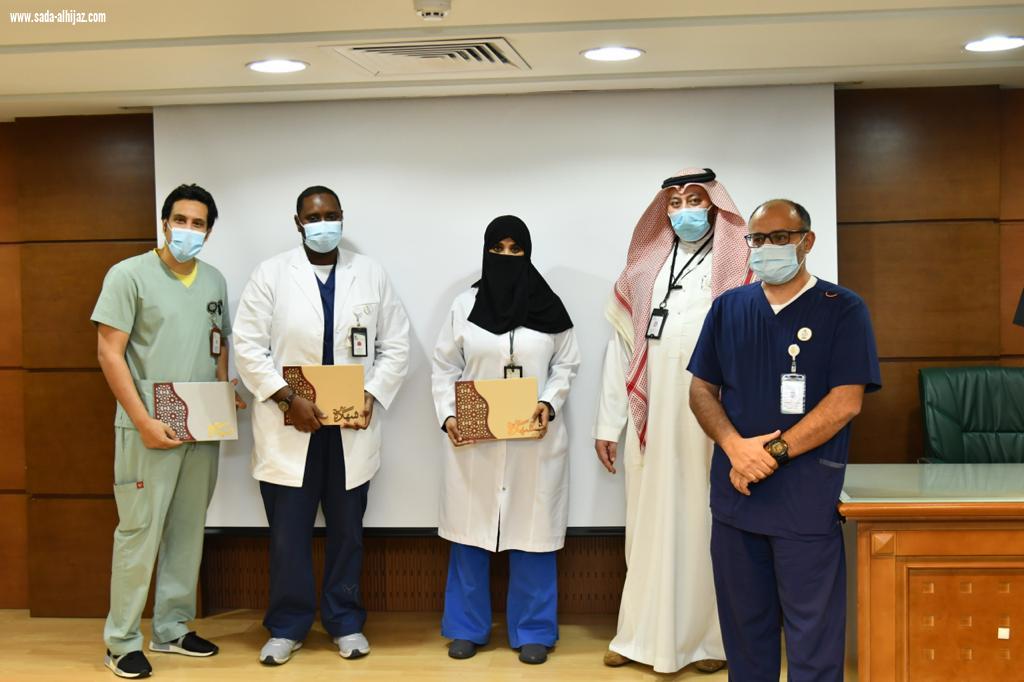 مستشفى شرق جده يشارك في اليوم العالمي للمسنين ٢٠٢٠م