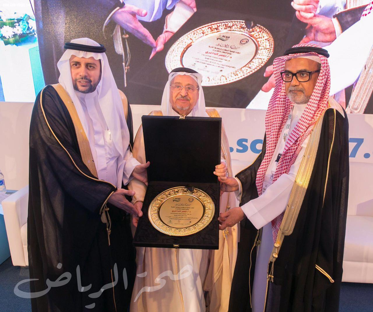 نيابة عن امير الرياض  مدير صحة الرياض يفتتح فعاليات المؤتمر العلمي الثالث لجمعية السكري السعودية 