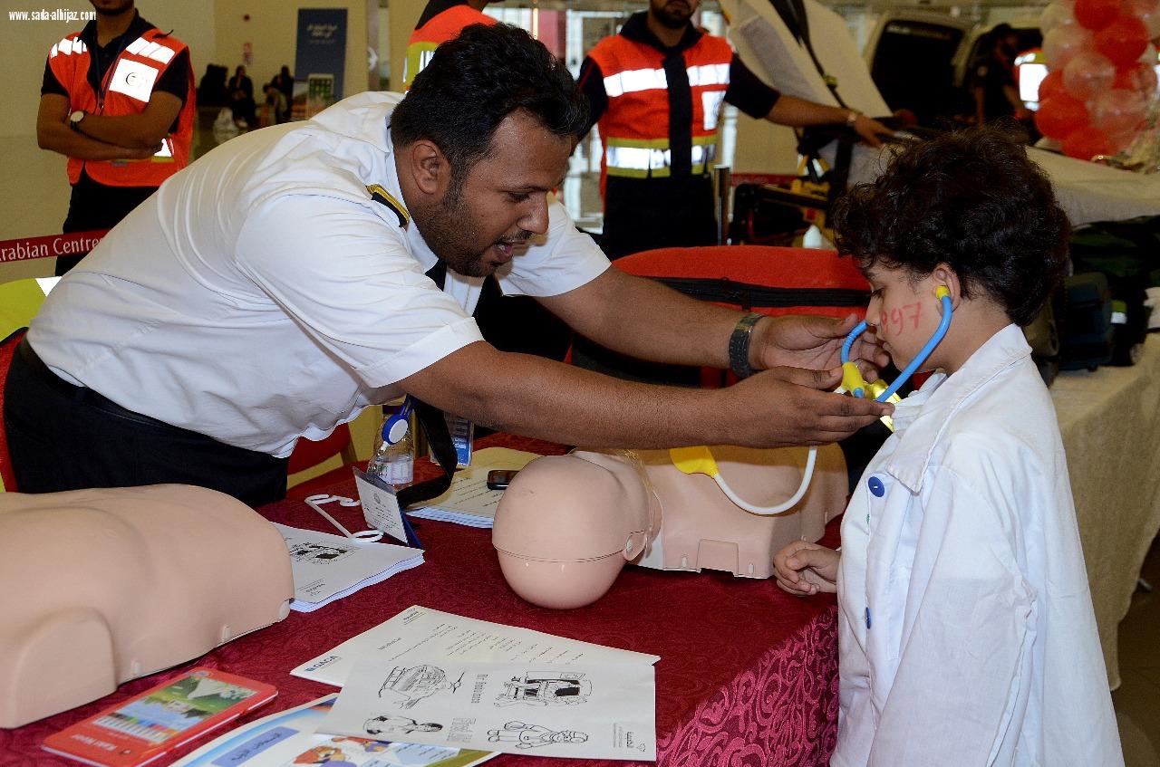 هلال مكه يحتفي باليوم العالمي للهلال الأحمر تحت شعار ابتسم للجميع أينما كانوا 