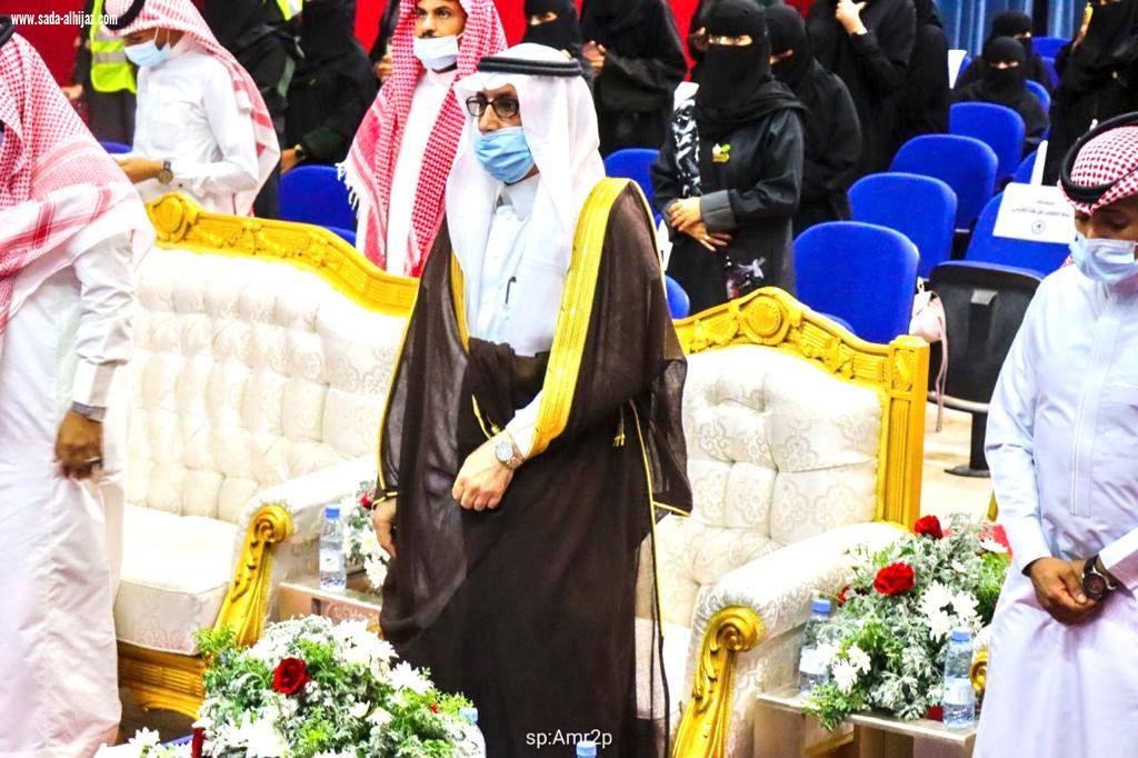 محافظ أبوعريش الشمراني يكرم الفرق التطوعية وفرسان وفارسات بمربط المُهاب بأبوعريش