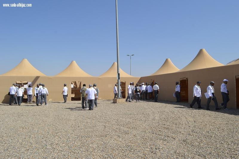 مدير تعليم محايل يعلن إنطلاق الدراسة التأسيسية ويشيد بجهود فريق العمل