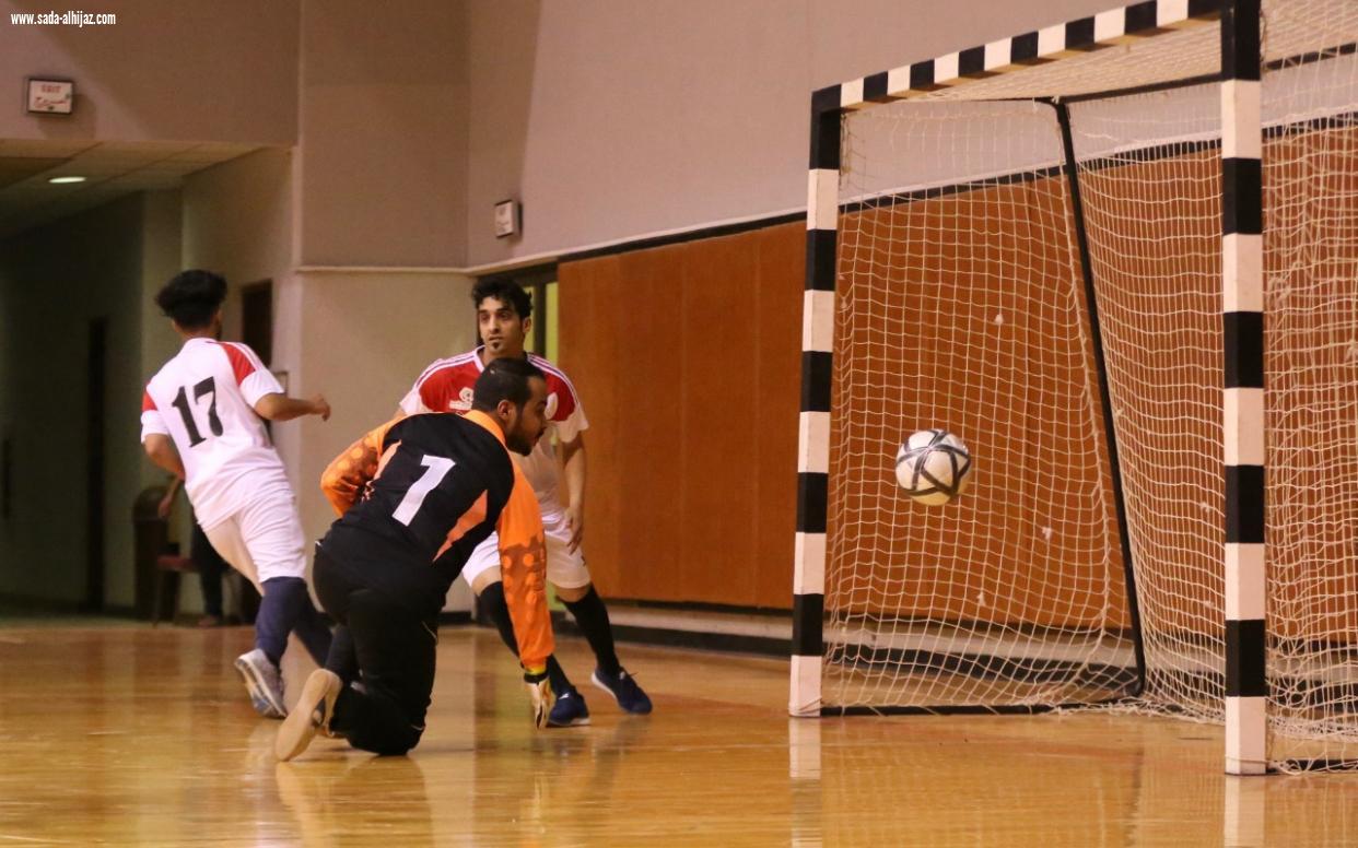 مباريات يوم الجمعة 9/5 من بطولة كرة قدم الصالات ‎للهيئة العامة للرياضة لفرق أحياء المدينة على صالة الأمير محمد بن عبدالعزيز بالمدينة المنورة