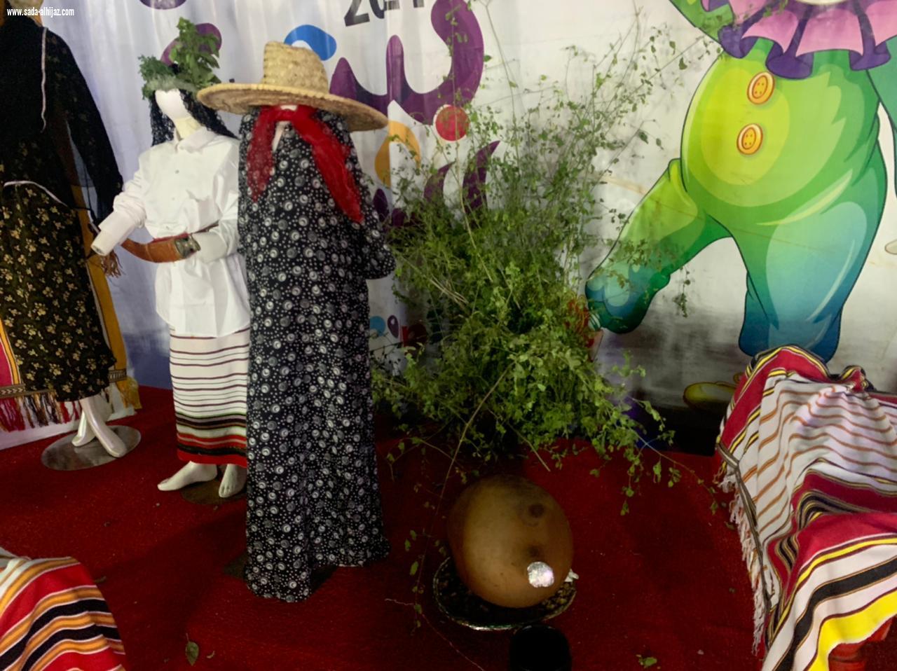 وفد إعلامي يزور مهرجان بيش للتسوق والترفيهية 2021 