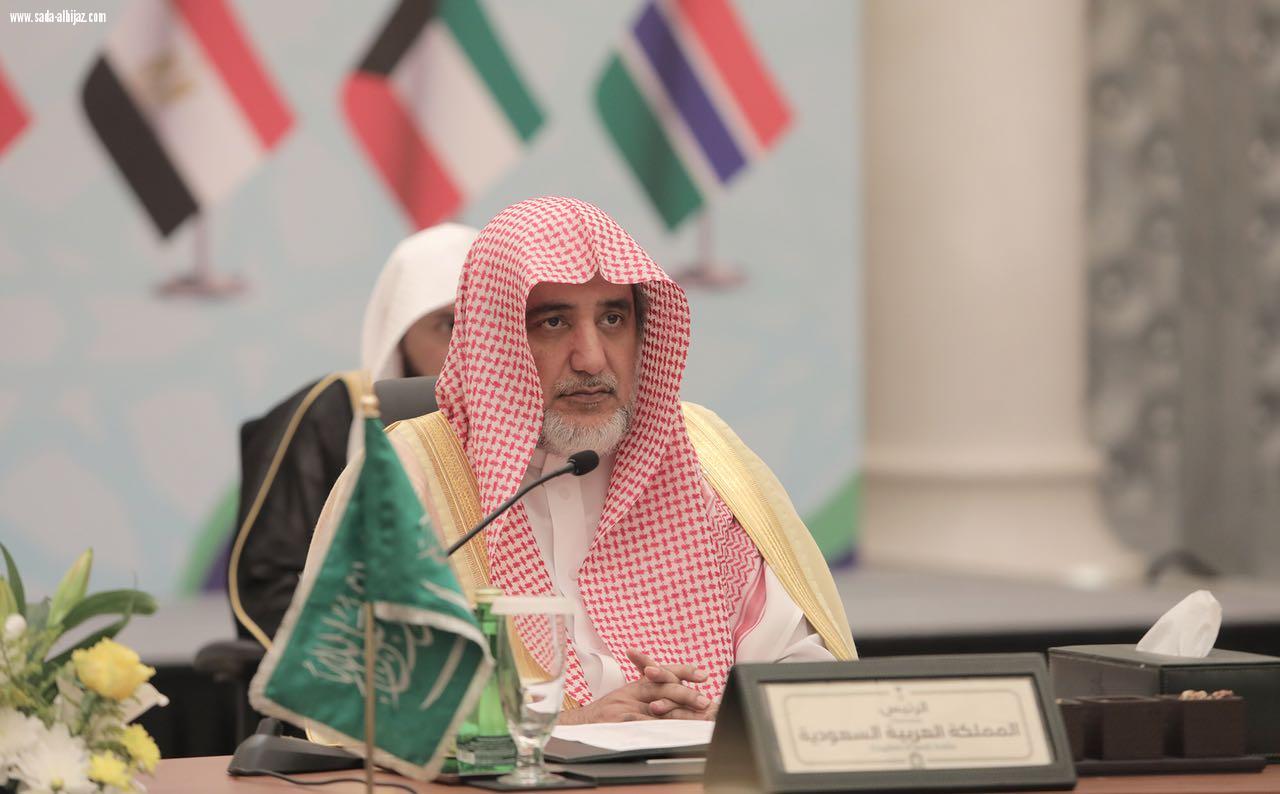 خلال افتتاحه أعمال الدورة الحادية عشرة للمجلس التنفيذي لمؤتمر وزراء الأوقاف والشؤون الإسلامية وزير الشؤون الإسلامية   الدعوة الإسلامية تمر بتحديات كبيرة أولها تحدي نشر الدعوة من قبل من يجهل الشريعة الإسلامية