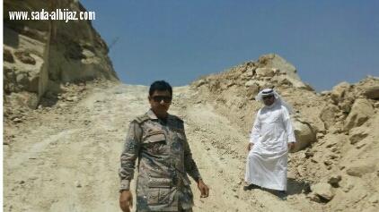 امير جازان يوجه بالوقوف على مشاريع الطرق بالعارضه