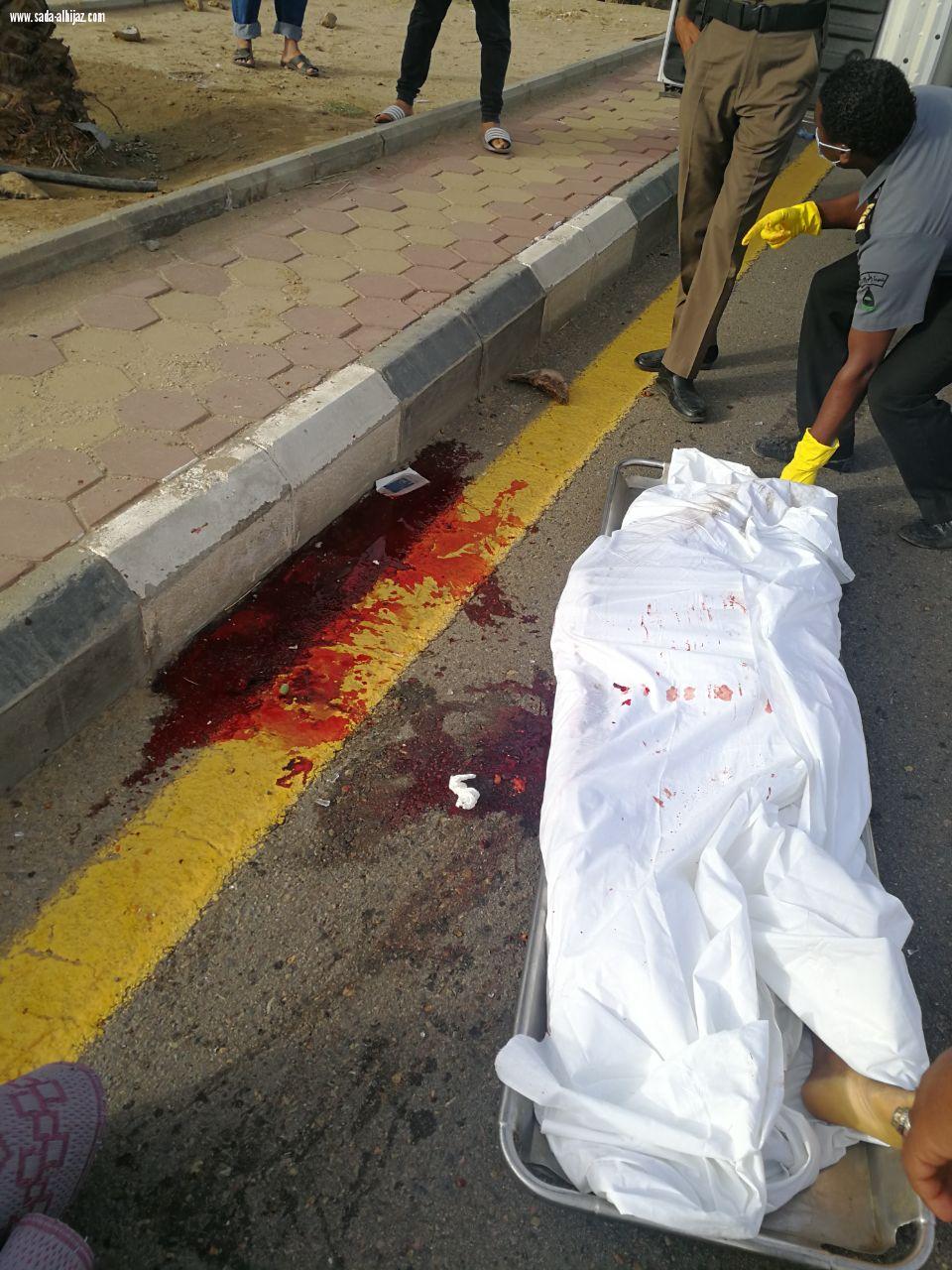 شاحنة مسرعة بمكة تؤدي بحياة وافد عربي