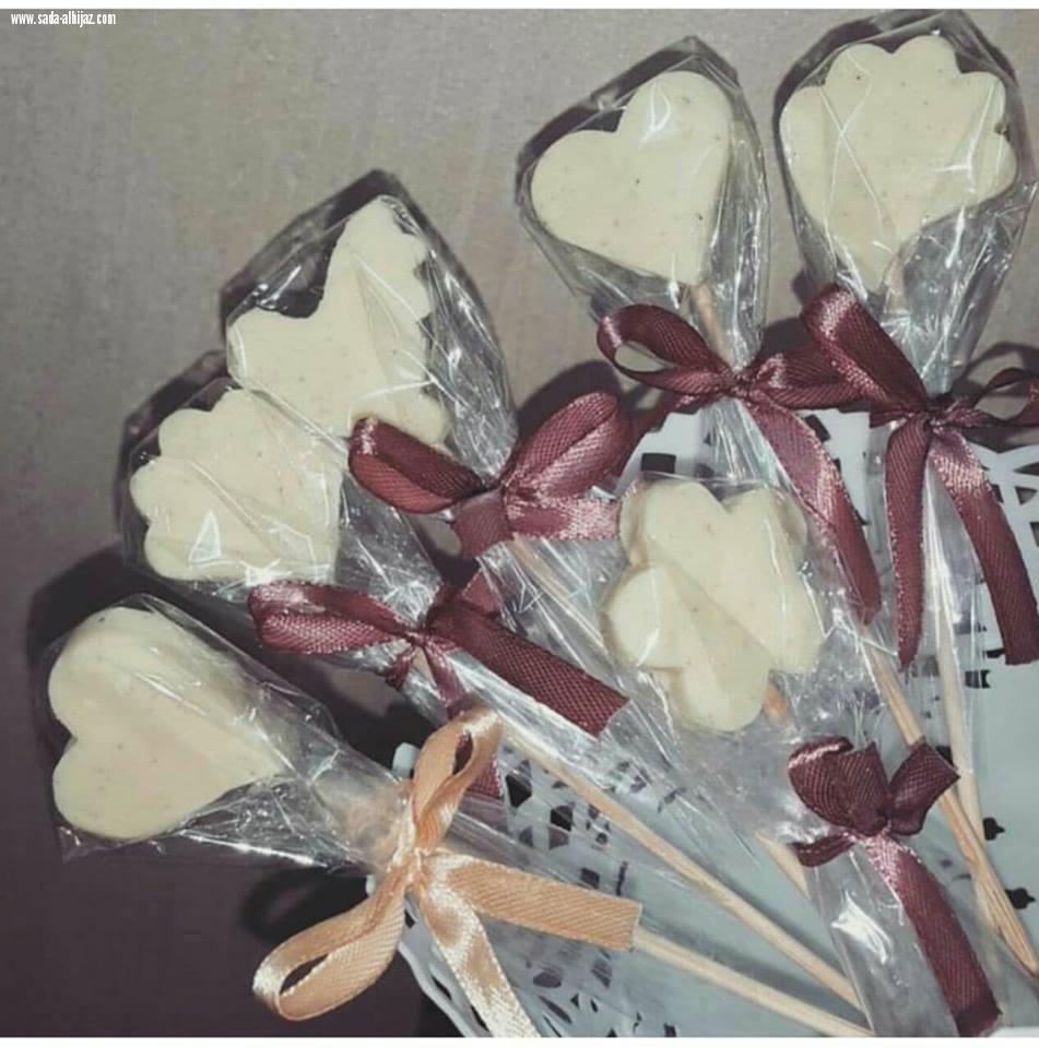 شبكة نادي الصحافة تكرم الفائزة الثالثة في بازار الدانه  سناء شبانة (ماما سناء) عن الحلويات اللبنية والهريسة ذات الطعم الذي لا يقاوم