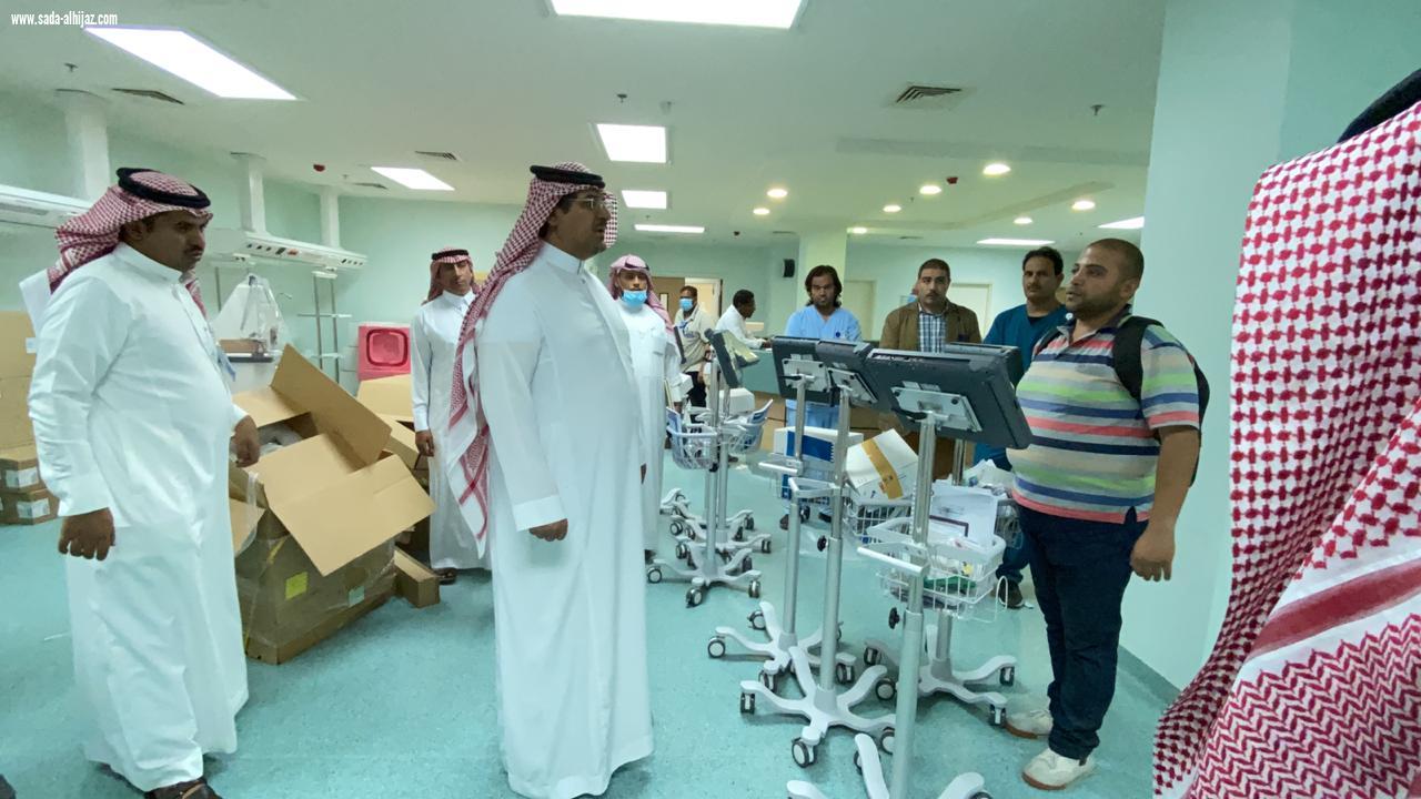 محافظ بلقرن يتفقد سير العمل في تجهيزات مستشفى سبت العلاية الجديد
