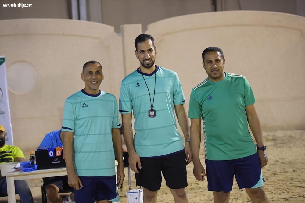 فوز مضر والخليج والمحيط  في انطلاق شاطئية اليد والمنافسات تتواصل مساء اليوم بإقامة ثلاث مباريات