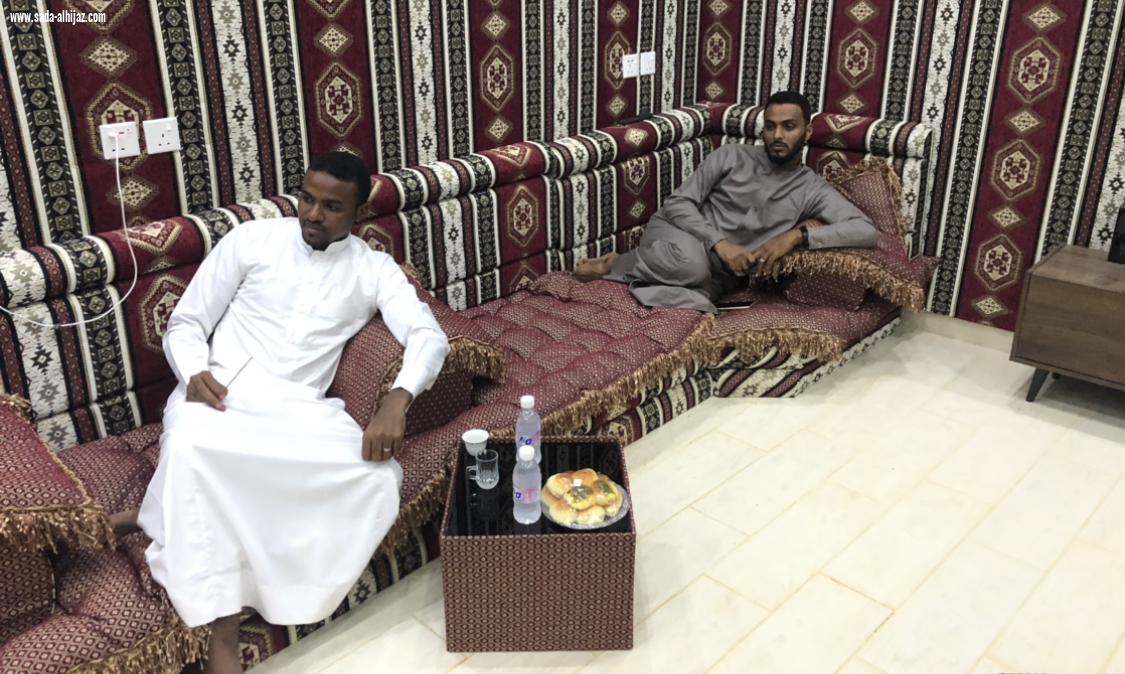 في اجتماع استثنائي لمناقشة الإستعداد لدوري الرابطة رئيس وأعضاء مكتب الحدالجنوبي لرابطة الأحياء يخرجون بعدد من التوصيات