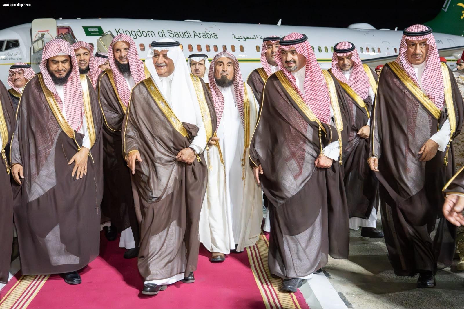 الأمير فهد بن سلطان يصل إلى تبوك