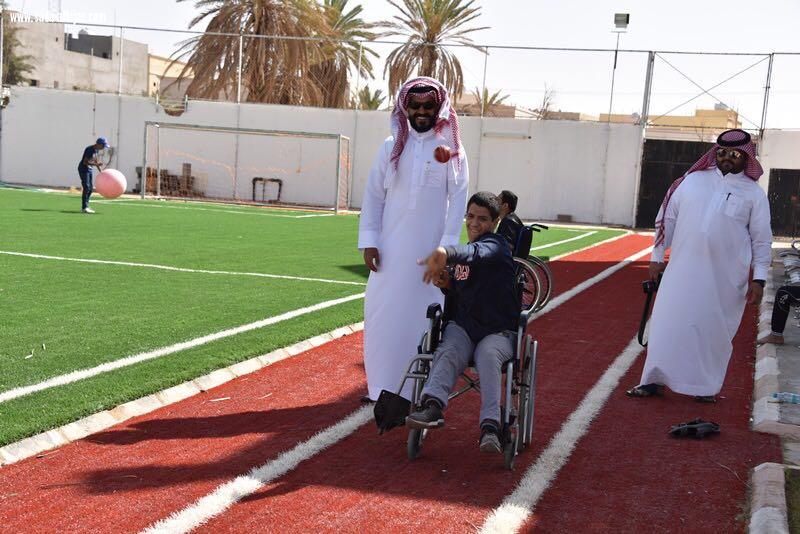 مدرسة الإمام عاصم في ضيافة نادي الجوف