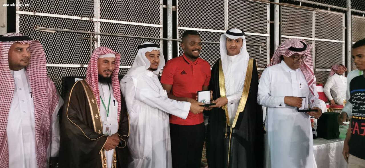 العواف محافظ محافظة الطوال المكلف يرعى نهائي دورة الحد الجنوبي الاولى