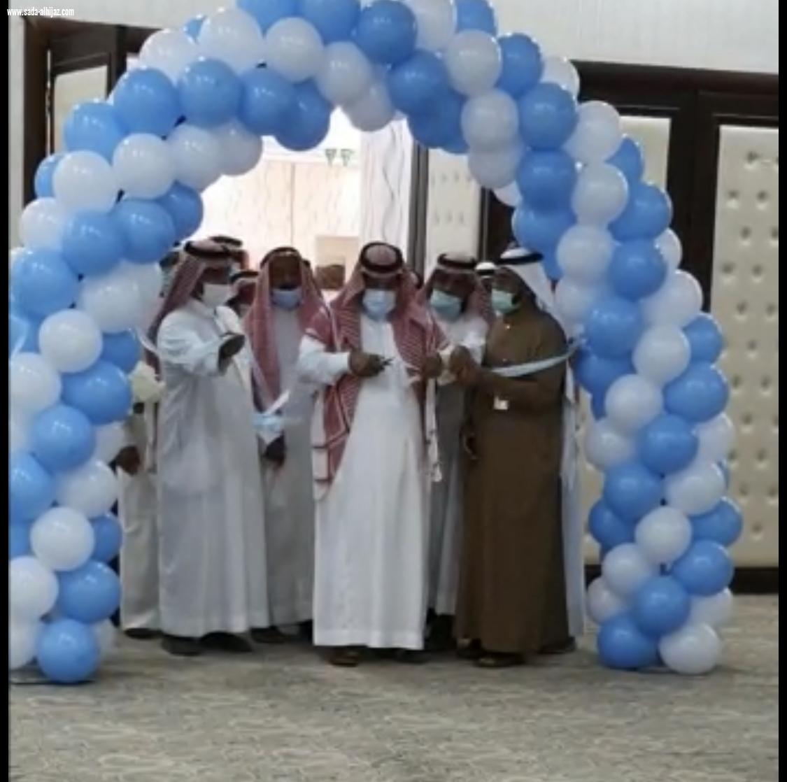 نفذ من قبل مستشفى العارضة العام | محافظ محافظة العارضة يدشن معرض أحاجي