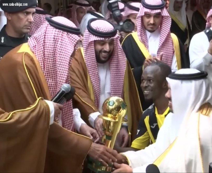 الإتحاد بثلاثية يحقق الكأس الملكية
