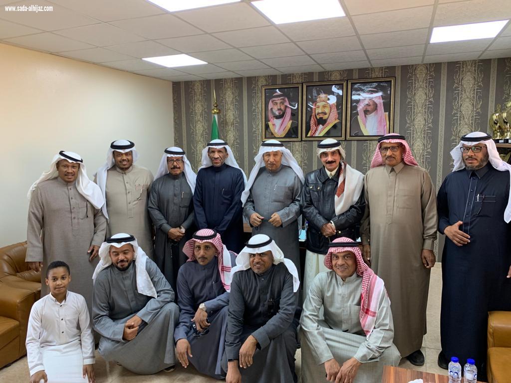 بحضور أعضاء الشرف رئيس نادي العلا،يستقبل رجل أعمال داعم