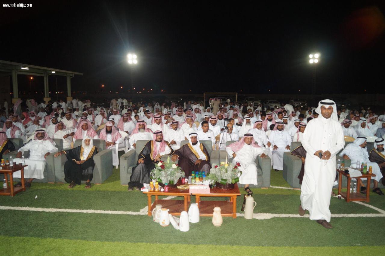 ابتدائية خضراء الخلفة  تحتفي بتقاعد المعلم عيسى مسملي بعد 37 عاماً من العطاء