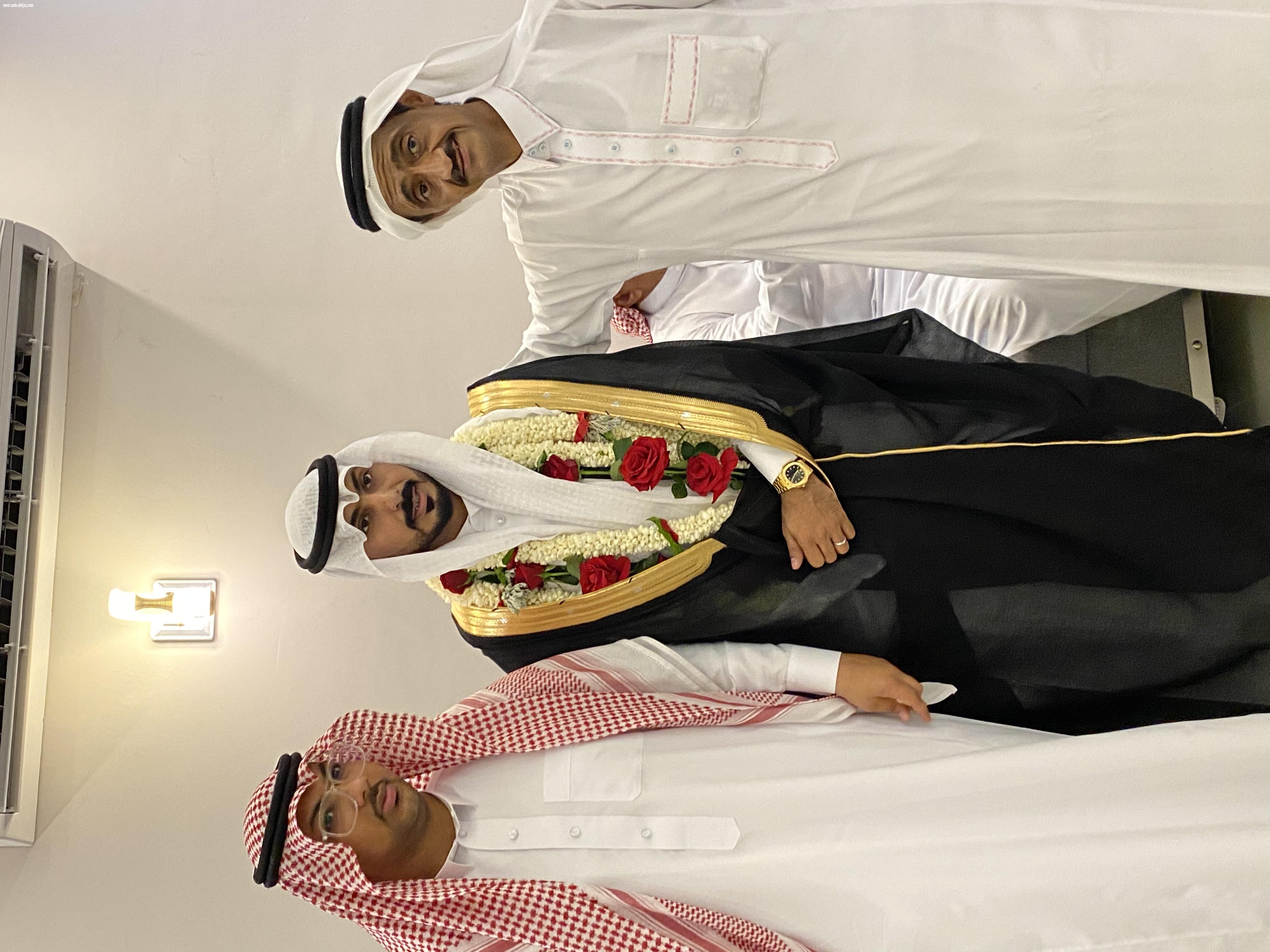 الشاب طاهر صميلي يحتفل بزفافه