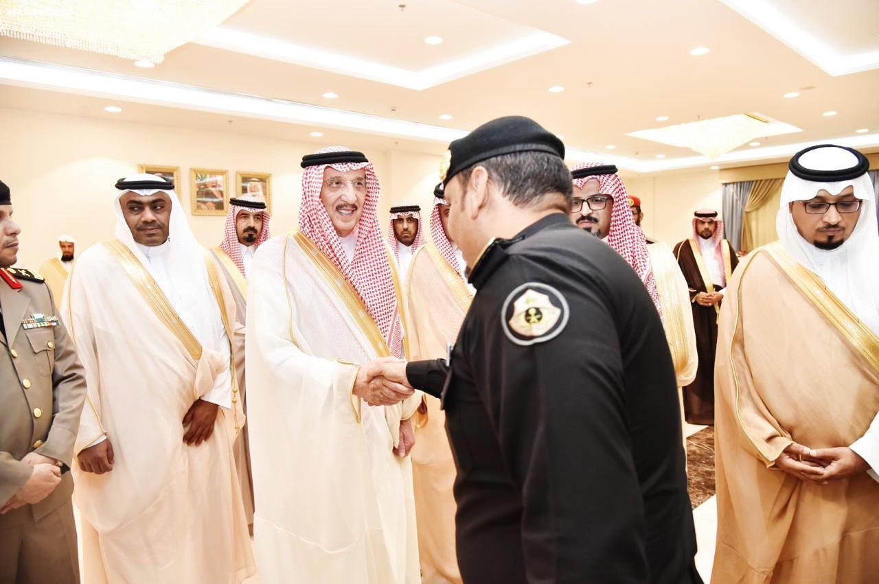 سمو أمير منطقة جازان يستقبل المهنئين بعيد الأضحى المبارك