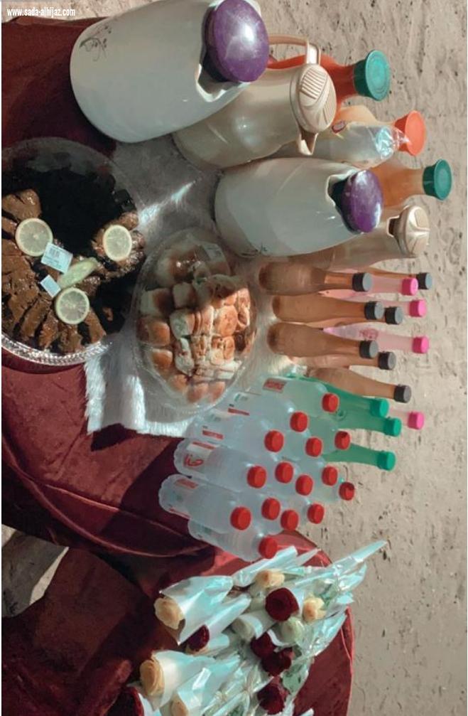 فريق رائدات أحد المسارحه يحتفل باليوم العالمي للتطوع