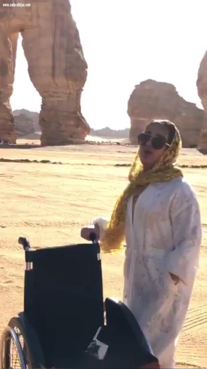 جولات سفيرة الأمم المتحدة غلا الخالدي على معالم العلا ومنتجع برزان للنحات وليد الطويلعي