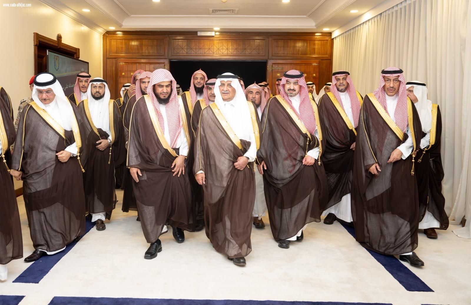 الأمير فهد بن سلطان يصل إلى تبوك 