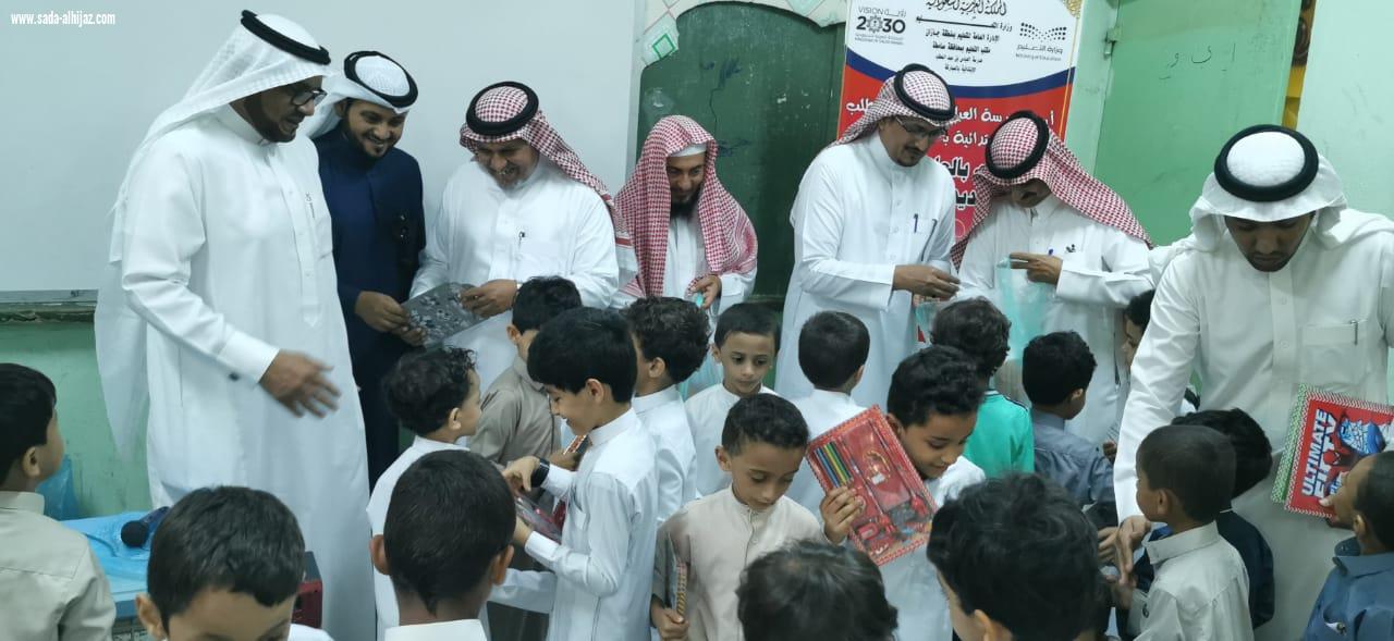 تنمية الطوال تشارك في الاسبوع التمهيدي مع بداية العام الدراسي الجديد مع مدرسة العباس بمحافظة الطوال