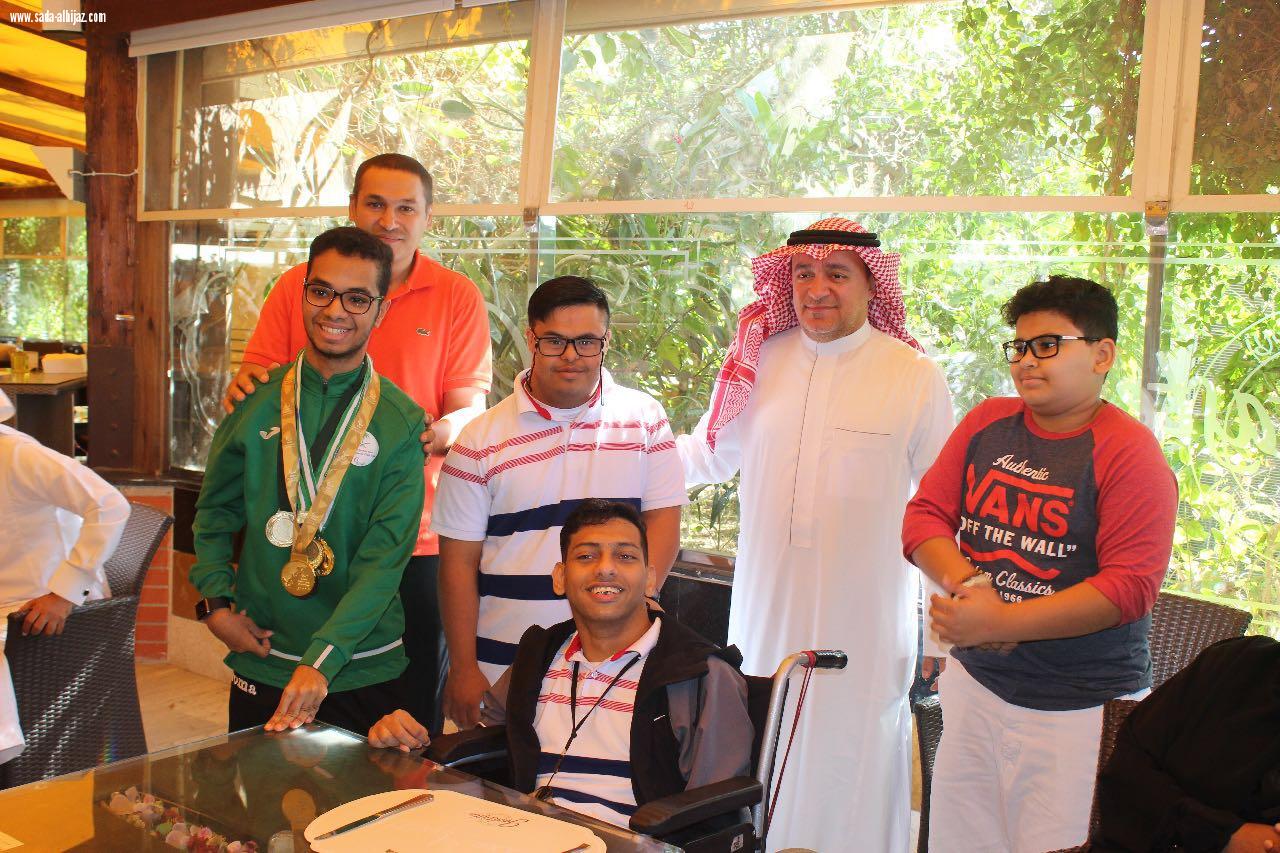  أبطال القدوة من الكرسي إلي منصات البطولة