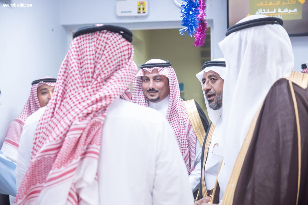 بمناسبة عيد الفطر المبارك رئيس مركز الموسم يعايد مرضى مستشفى الموسم العام 