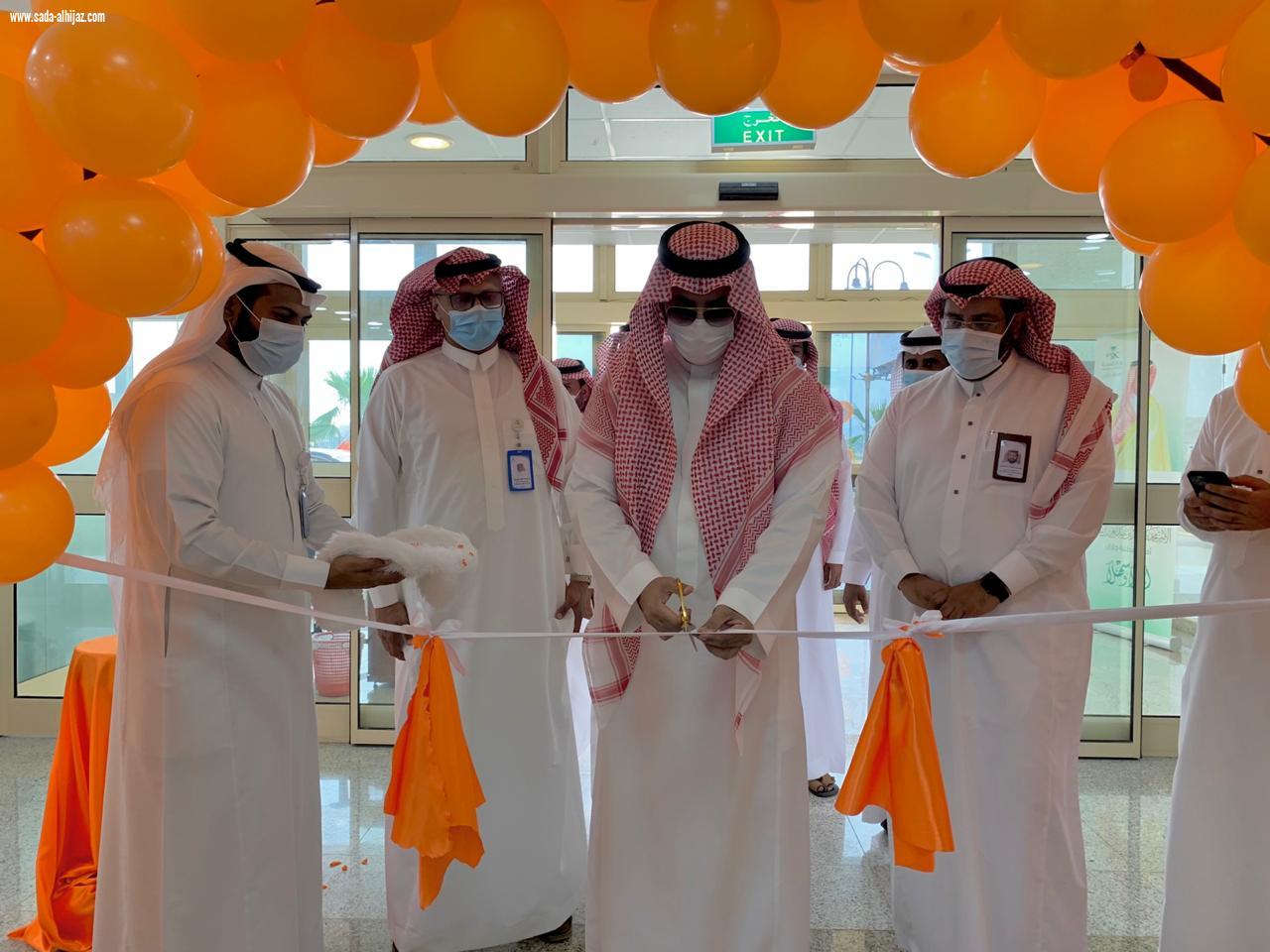 محافظ العارضة يفتتح معرض اليوم العالمي لسلامة الممارس الصحي بمستشفى العارضة العام