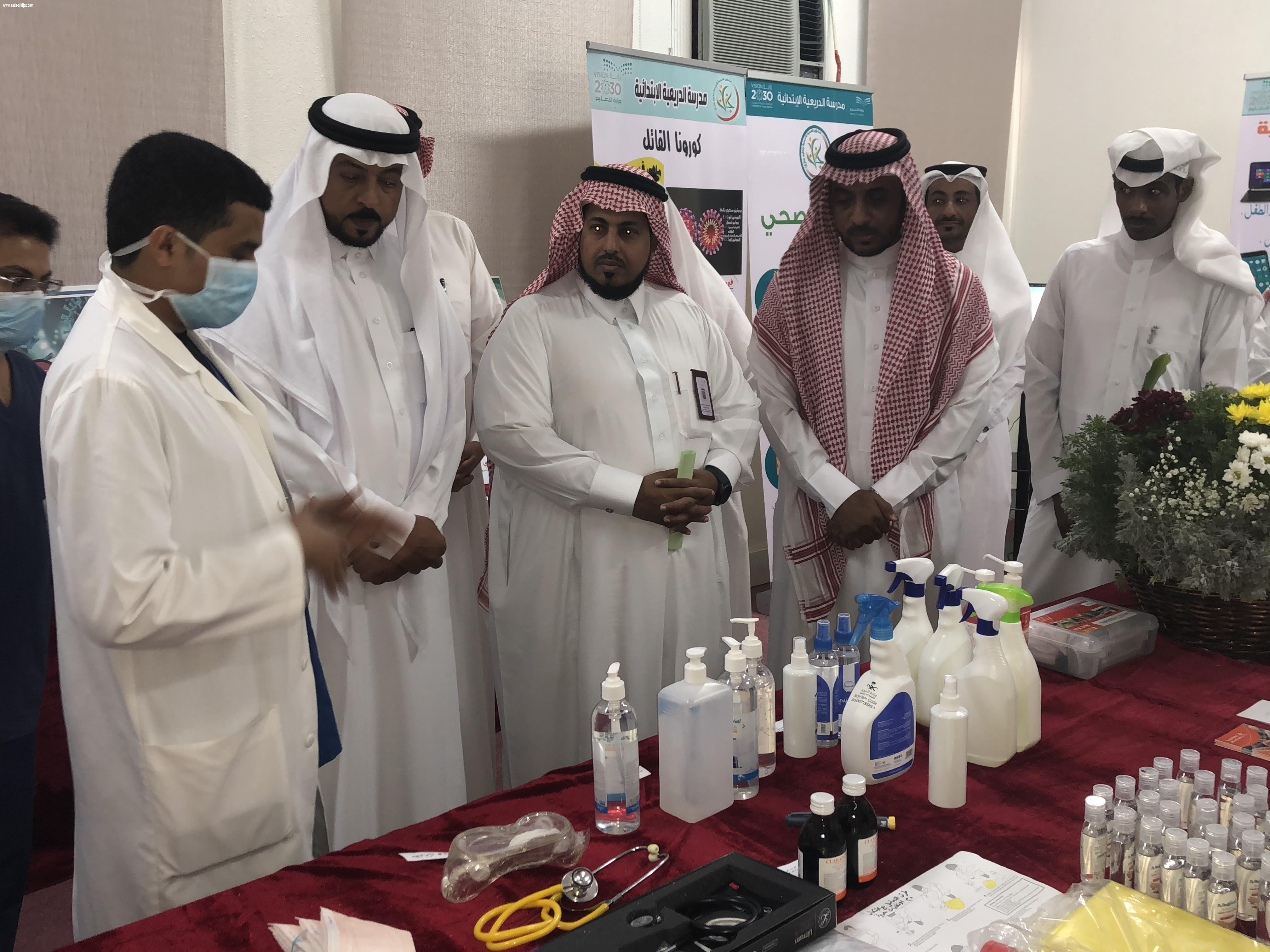 أنشئت بجهود ذاتية لتقديم الخدمات الصحية والتثقيفية والتوعوية للطلاب مدير مكتب تعليم صامطة يدشن العيادة المدرسية بابتدائية الدريعية