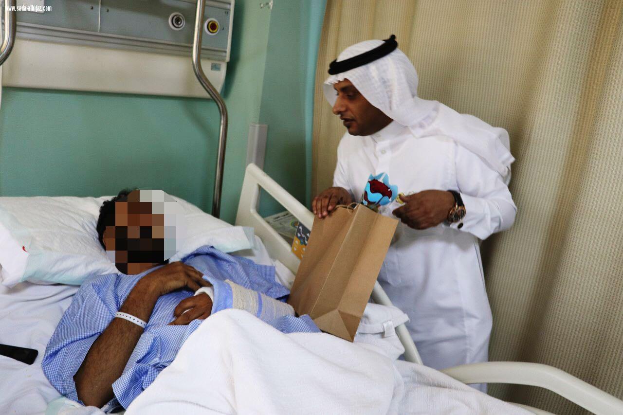 إدارة مستشفى الملك فهد بالمدينة تعايد المرضى المنومين ..